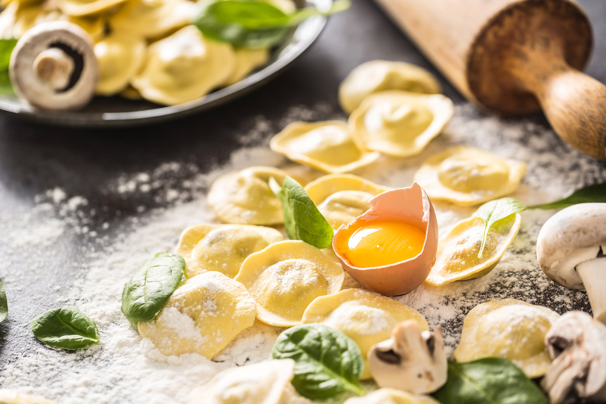 Ravioli mit Spinat und Champignons – Mehlzauber